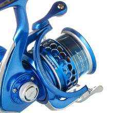 Катушка Favorite Blue Bird NEW 2500S 5.2:1 8+1